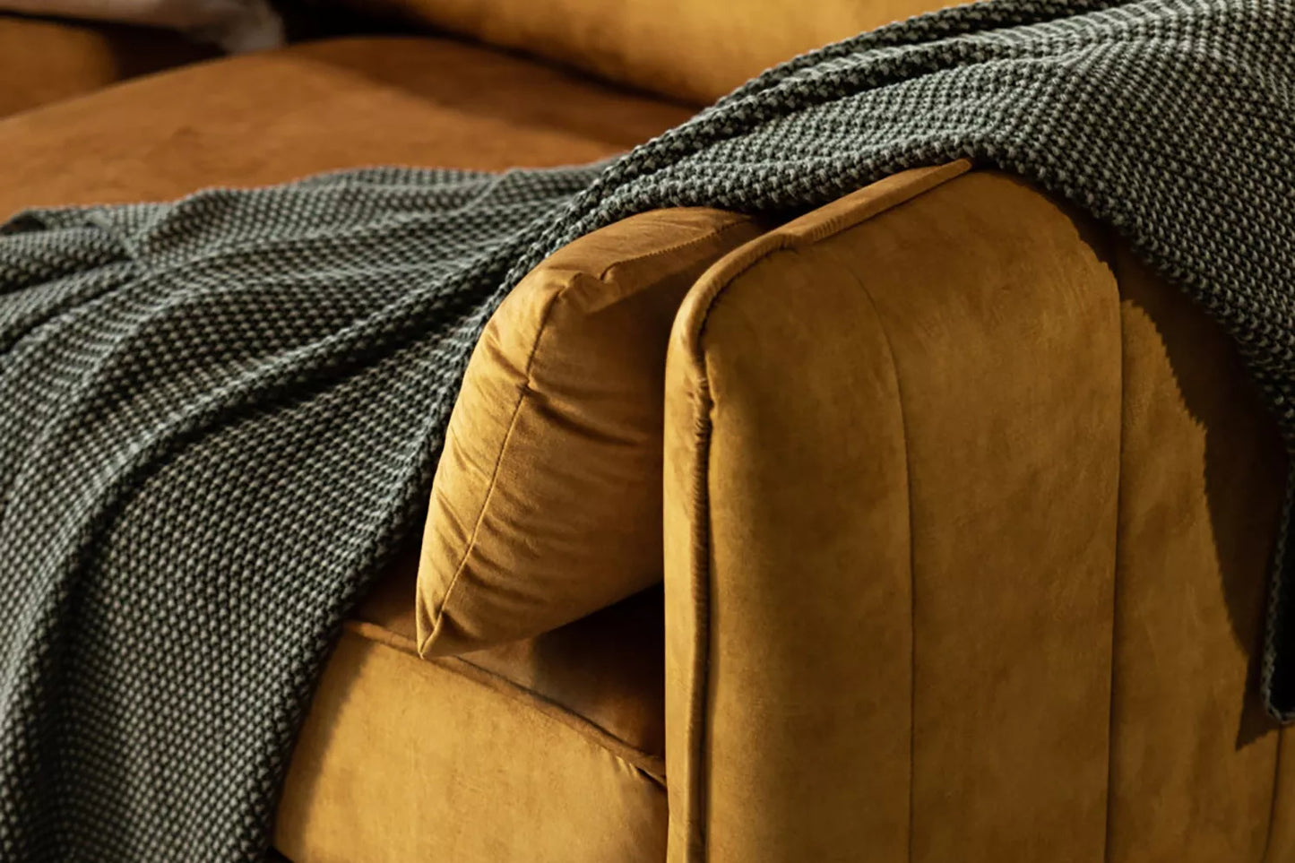 Set Aldano Miel 3 Piezas Incluidas (Sofá 3 Plazas, 2 Poltronas)